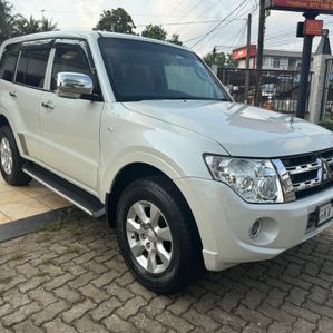 Mitsubishi Montero 2013 - Image 3