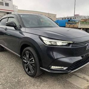 Honda Vezel Z Play Sunroof 2023 - Image 2
