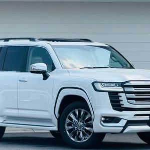 Toyota Land Cruiser Sahara ZX LC300 Petrol 2024 - Image 2