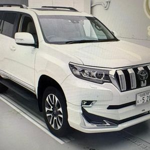 Toyota Land Cruiser Prado 150 2023 Fully load - Image 2