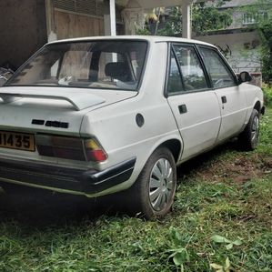 Peugeot 305 1987 - Image 3
