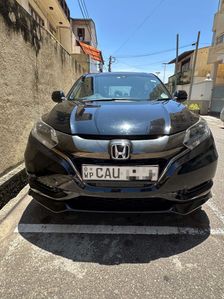 Honda Vezel RS Sensing 2017