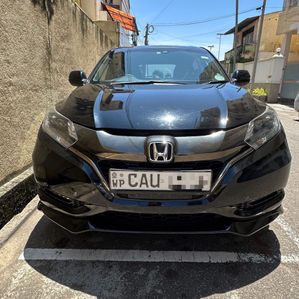 Honda Vezel RS Sensing 2017 - Image 2