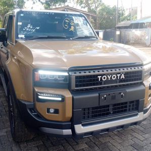 Toyota Land Cruiser Prado 1st Edition Disal Zx 2024 - Image 2