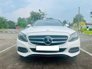 Mercedes Benz C180 2015