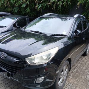 Hyundai Tucson 2012 - Image 2