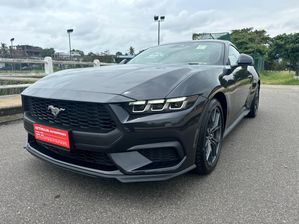 Ford Mustang Eco boost Fast back 2025