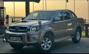 Toyota Hilux Vigo 2011