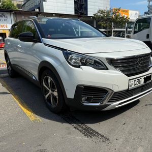 Peugeot 5008 2019 - Image 2