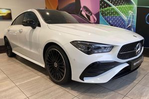Mercedes Benz CLA 200 AMG line 2024