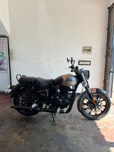 Royal Enfield Classic 350 2025