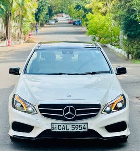 Mercedes Benz E300 One Year Battery War 2015
