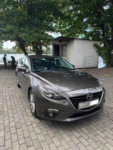 Mazda 3 2016