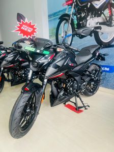 Bajaj Pulsar N160 2025