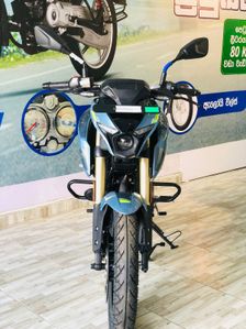 Bajaj Pulsar N160 Premium 106 2025
