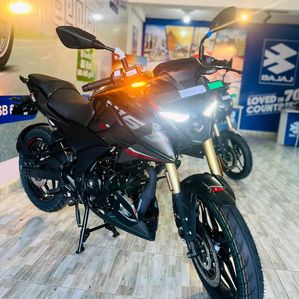 Bajaj Pulsar N160 Brand New 2025 - Image 3