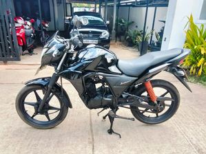 Honda Twister dawn pemant 150000 2017
