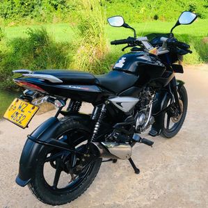 Bajaj Pulsar 135 Pulser 2011 - Image 2