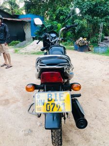 Bajaj CT100 2019