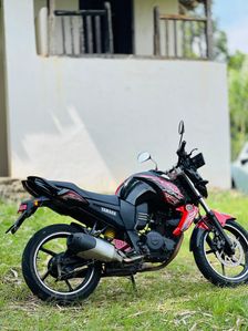Yamaha FZ S 2015