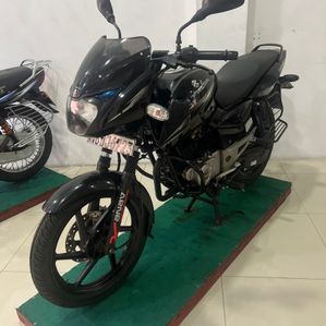 Bajaj Pulsar 150 2016 - Image 3