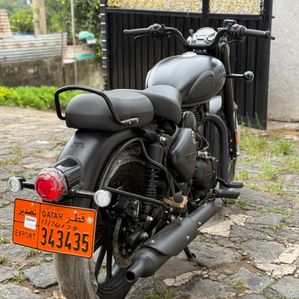 Royal Enfield Classic 350 Brand New 2025 - Image 3