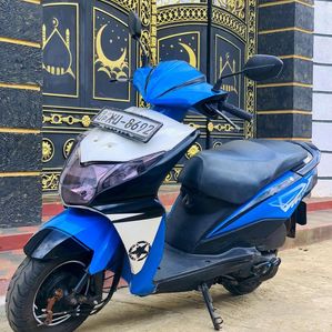 Honda Dio 2012 - Image 3