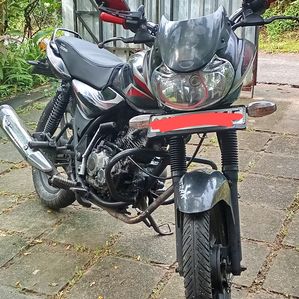 Bajaj Discover 2010 - Image 2