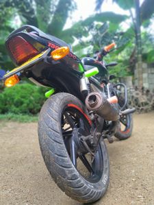 Bajaj Pulsar 150 2006