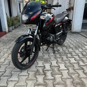 Bajaj Pulsar 150 2017 - Image 3