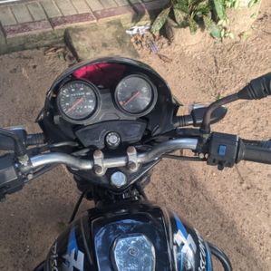 Bajaj Discover 2009 - Image 2
