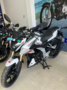Bajaj Pulsar N160 2025