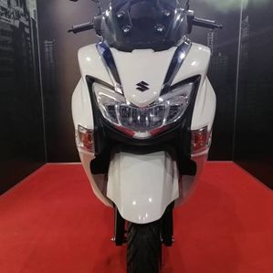 Suzuki Burgman 2025 - Image 2