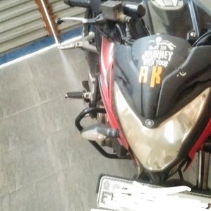 Bajaj Pulsar NS150 2016 - Image 2