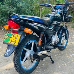 Bajaj Platina Black 2017 - Image 2