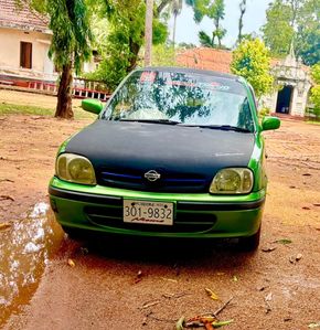 Nissan March K11 2000