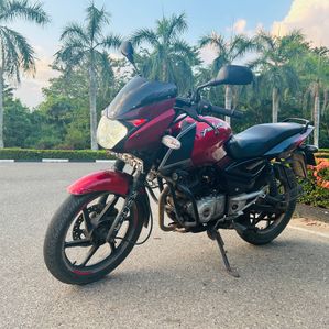 Bajaj Pulsar 150 2013 - Image 3