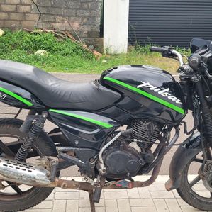 Bajaj Pulsar 180 2006 - Image 2