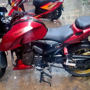 TVS Apache 2017 - Image 2