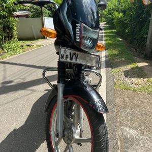 Bajaj Platina 100 2010 - Image 2