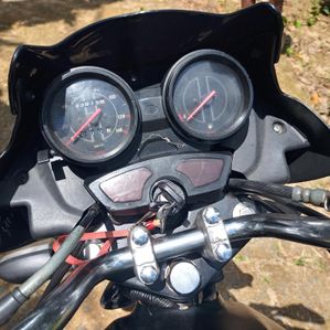 Bajaj Discover 2010 - Image 3
