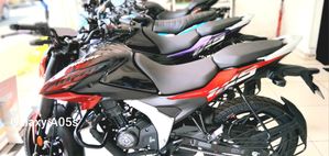 Bajaj Pulsar 125 2025 NEW