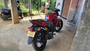 Yamaha FZ v1 2013