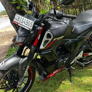 Yamaha FZS V3 Matte Black 2020 - Image 3