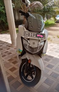 Suzuki Burgman 2019