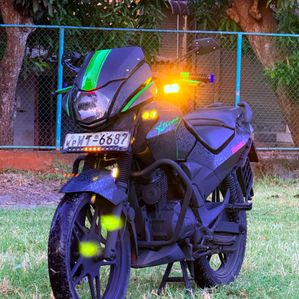Hero Xtreme Sports 150R 2011 - Image 2