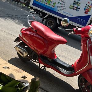 Vespa VXL Red Edition 2017 - Image 2