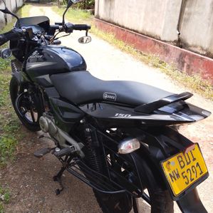 Bajaj Pulsar 150 2015 - Image 3