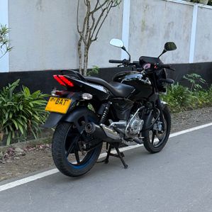 Bajaj Pulsar 150 2014 - Image 3