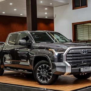 Toyota TUNDRA LIMITED 2024 - Image 2